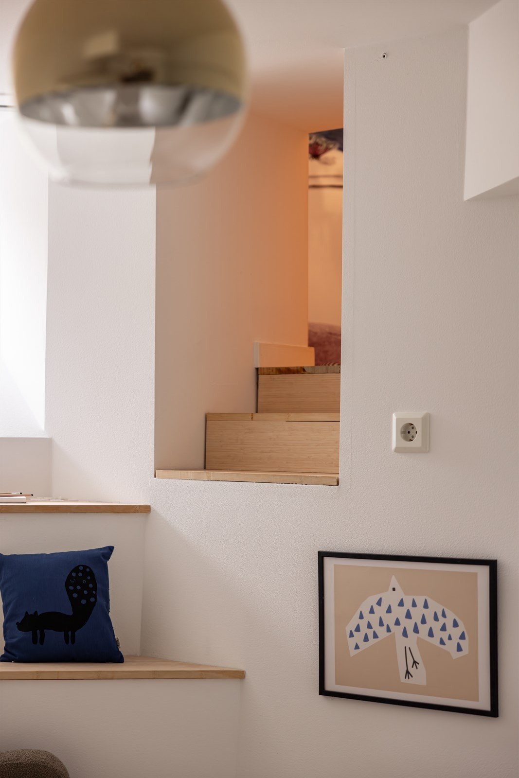 Se nærmere på dette ekstra rommet med den lille inngangen. Galleribilde