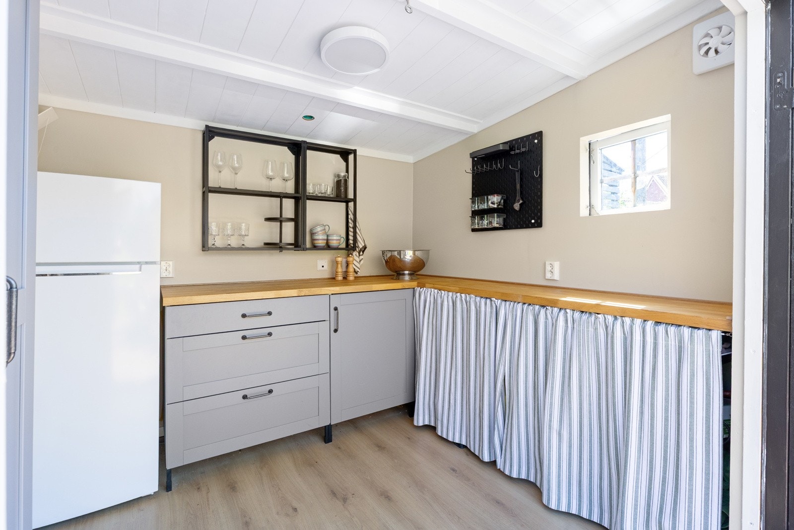 Koselig hagestue Galleribilde