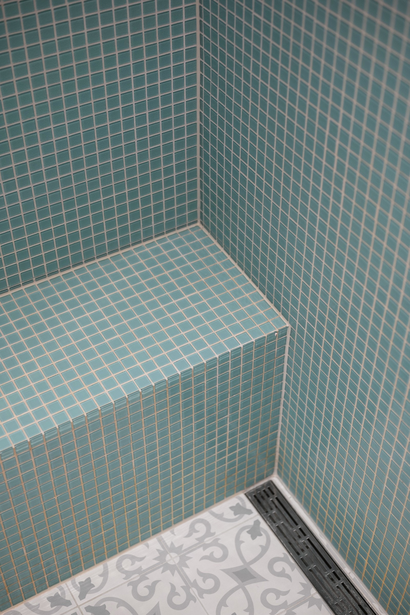 Unidrain-sluk og stilrene detaljer Galleribilde