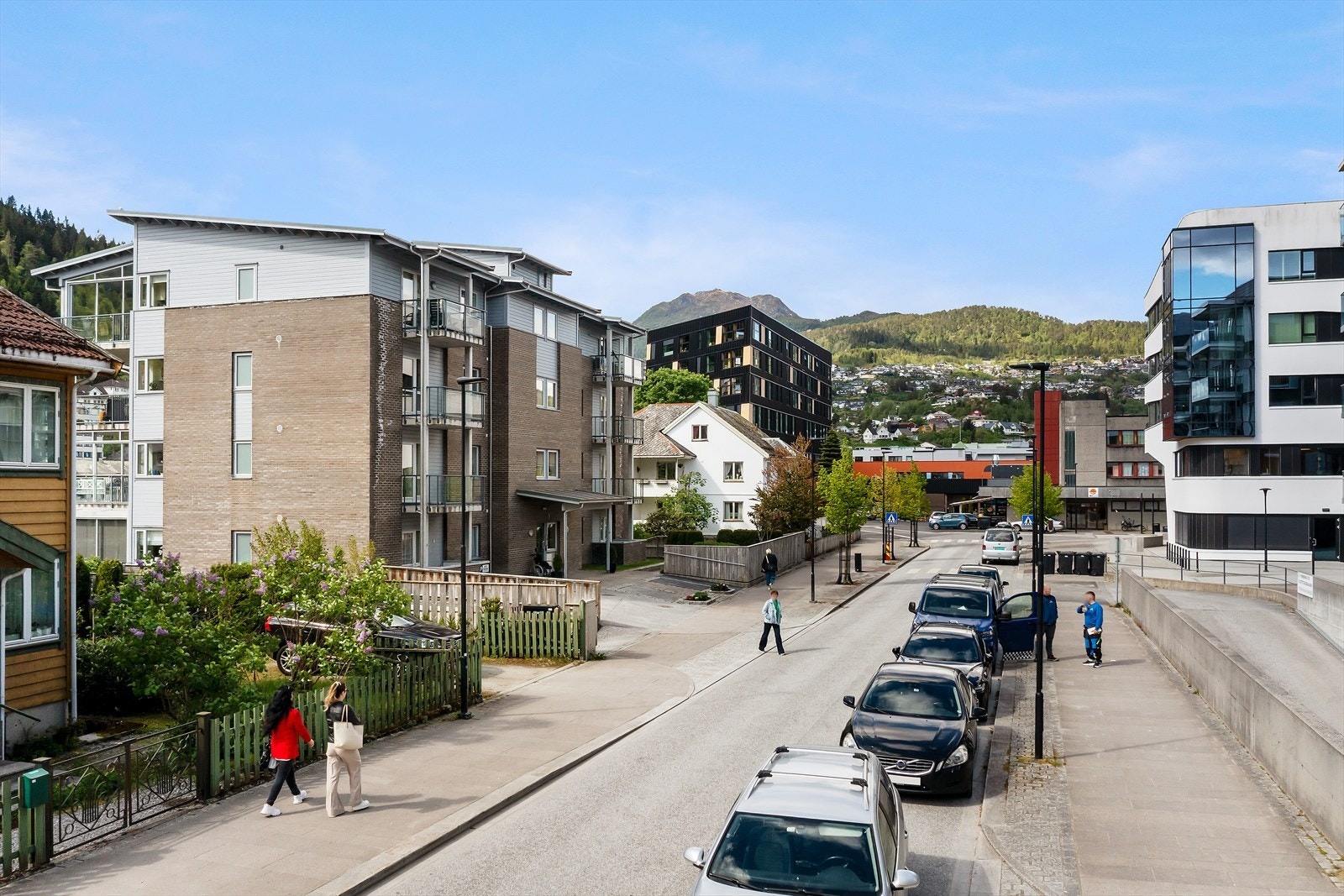 Sameiget ligg fint til ved ein blindveg i ein roleg del av sentrum Galleribilde
