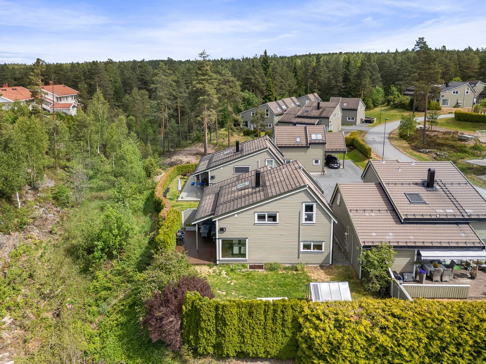 I nærområdet finner du flotte turstier i skog og mark - perfekte for helgeturer, trening eller en rolig ettermiddag i naturen. Galleribilde
