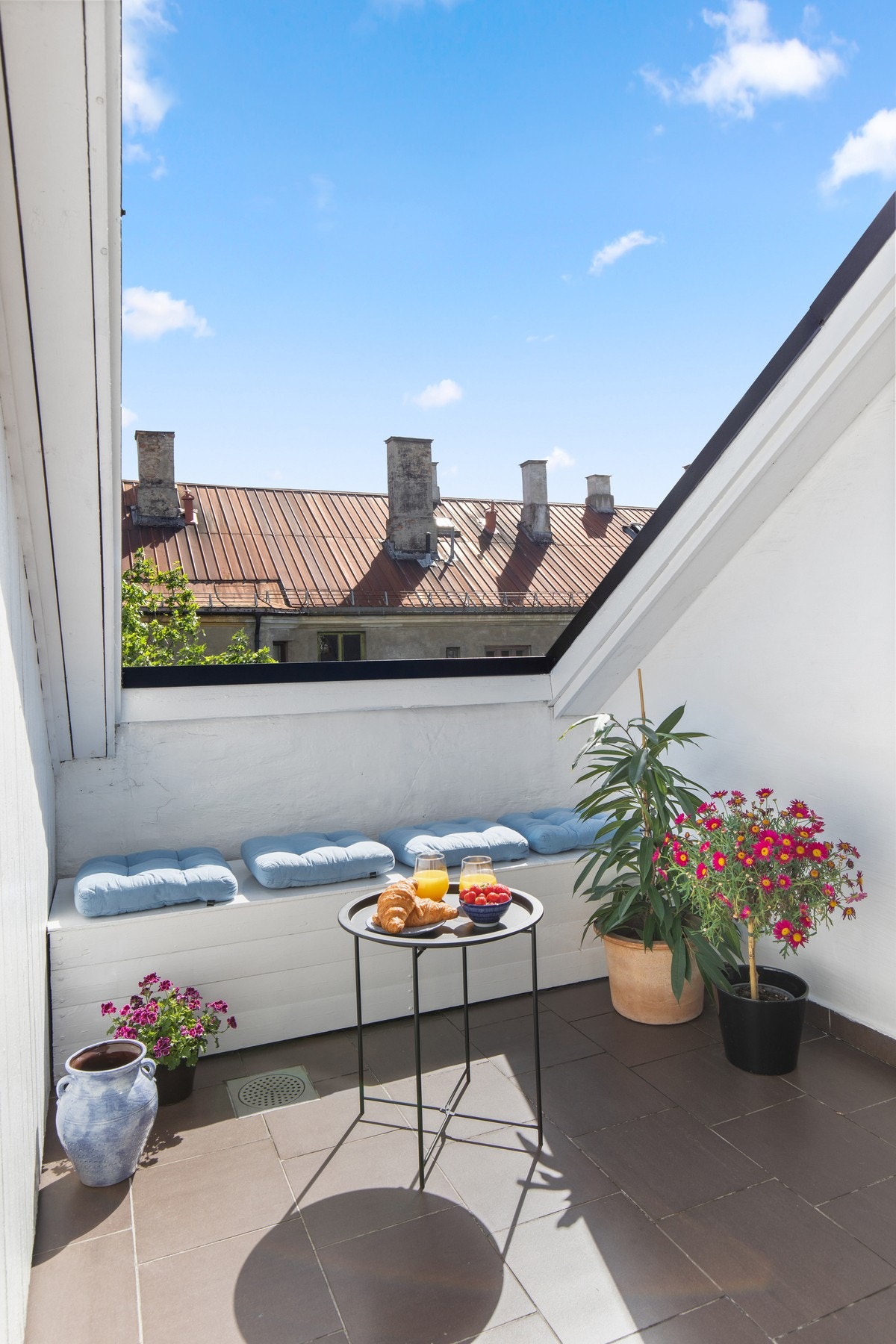 Leiligheten har en østvendt terrasse på ca. 5,5 kvm. Galleribilde