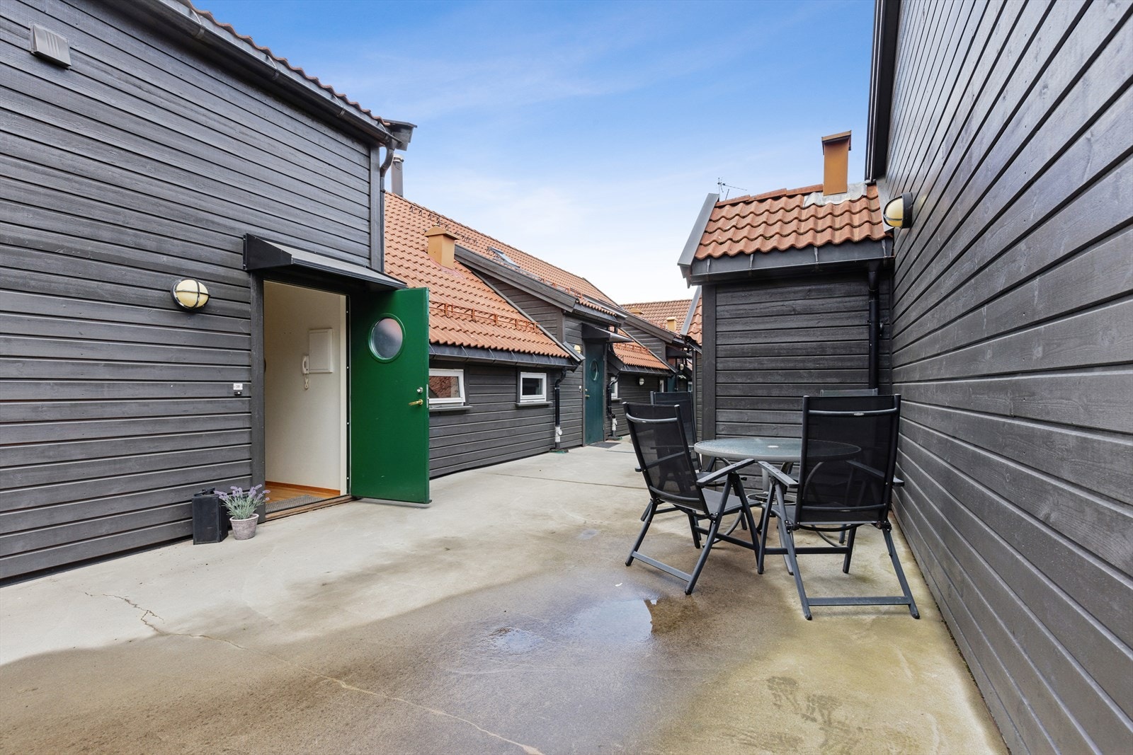 Hyggelig inngangsparti Galleribilde