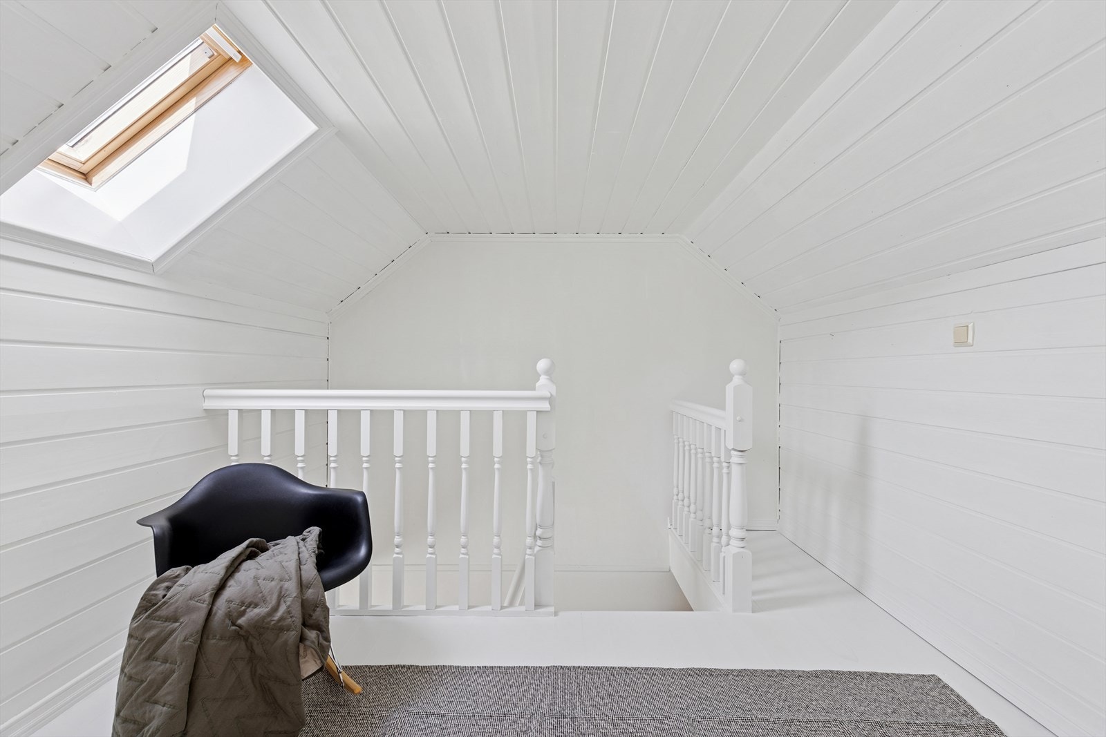 Gang på loftet (Ikke omsøkt og godkjent for varig opphold) Galleribilde