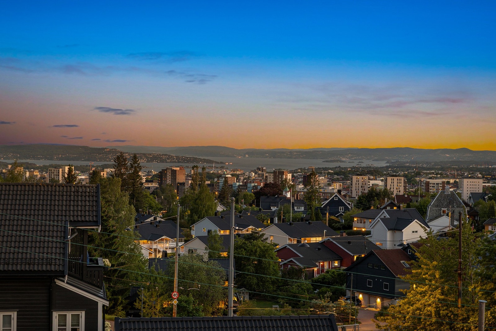 Imponerende utsikt mot både Oslofjorden og Holmenkollen. Galleribilde