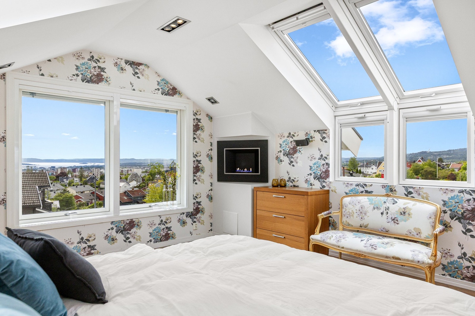 Her kan du våkne til utsikten mot Oslofjorden - rett fra sengen. Galleribilde