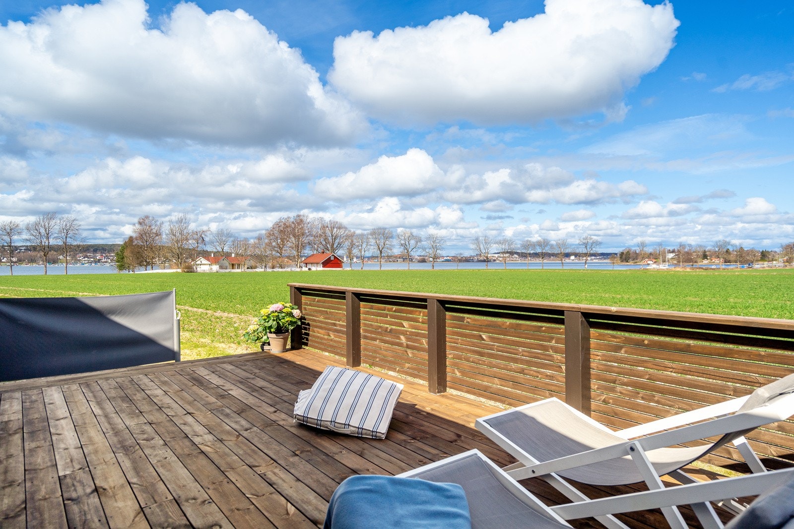 Her kan man sitte i helt usjenerte omgivelser Galleribilde