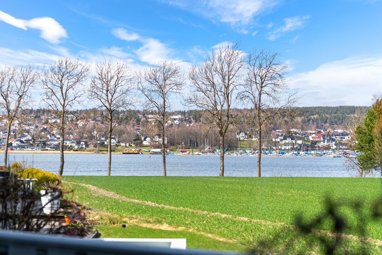 Utsikten, lys- og solforholdene må oppleves Galleribilde