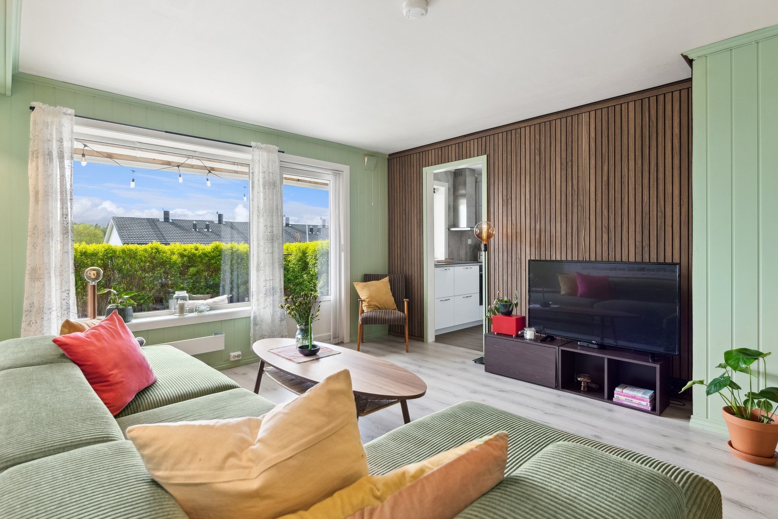 En moderne og praktisk andelsleilighet beliggende sentralt på Nesset. Galleribilde