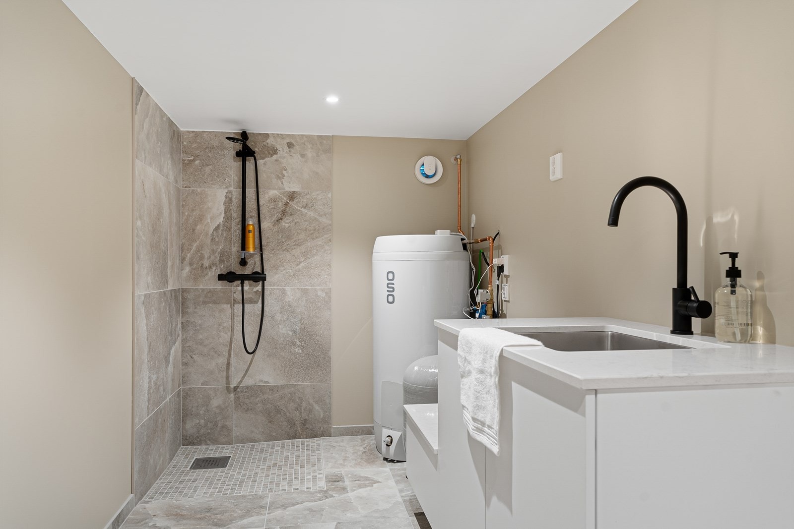 Vaskerom i kjeller Galleribilde