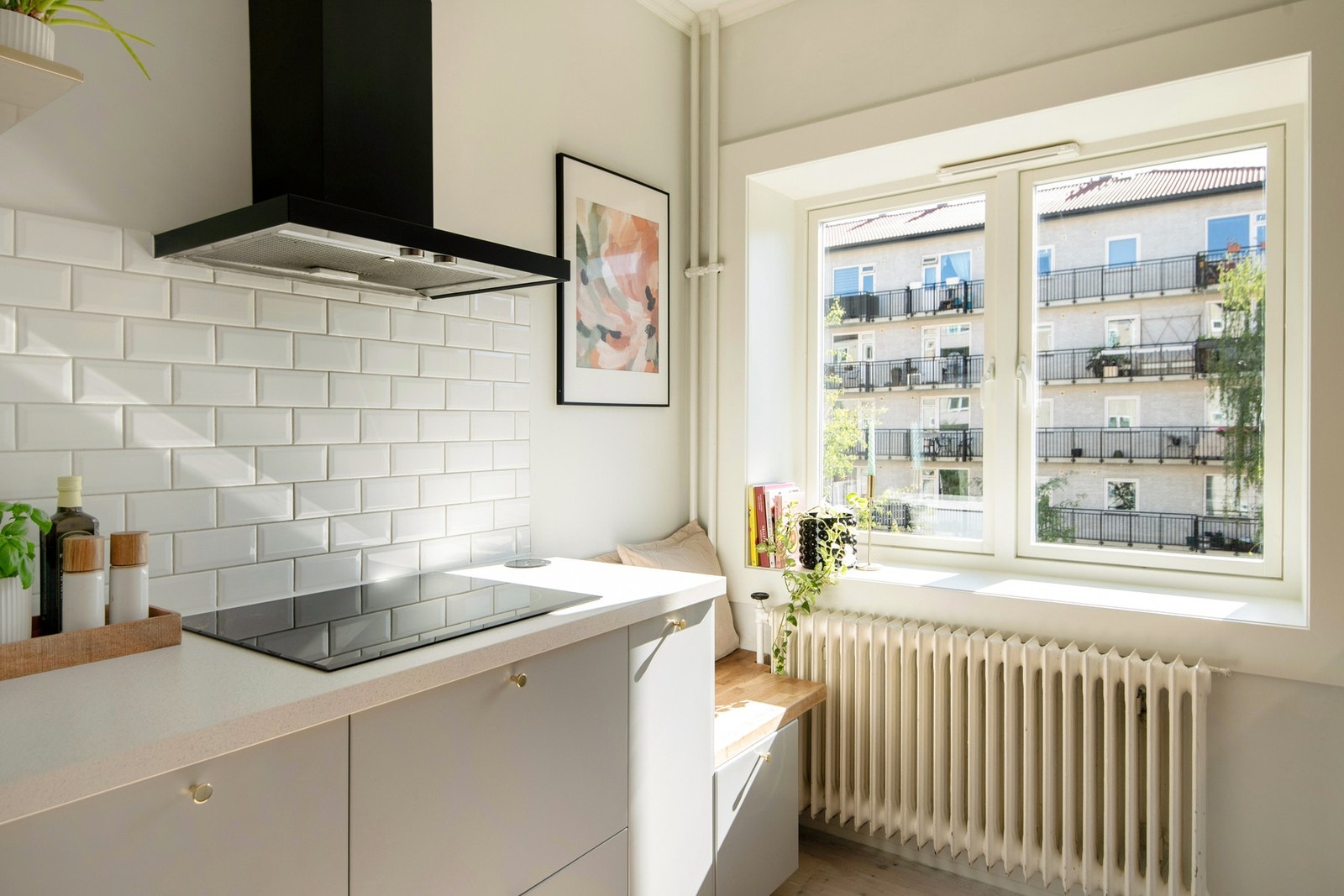 Nytt kjøkken i 2021 med et stilrent og moderne uttrykk. Galleribilde