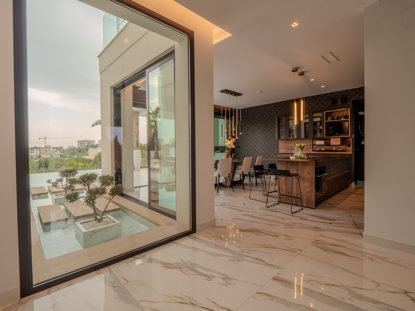 Image 12 Galleribilde