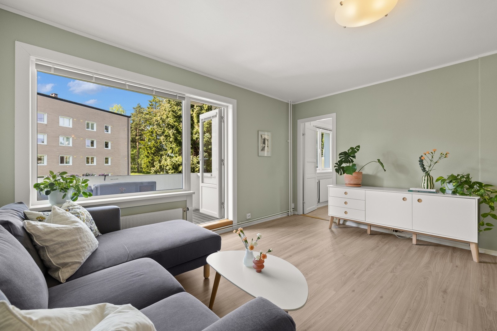 Nye vinduer og balkongdør fra 2019. Galleribilde