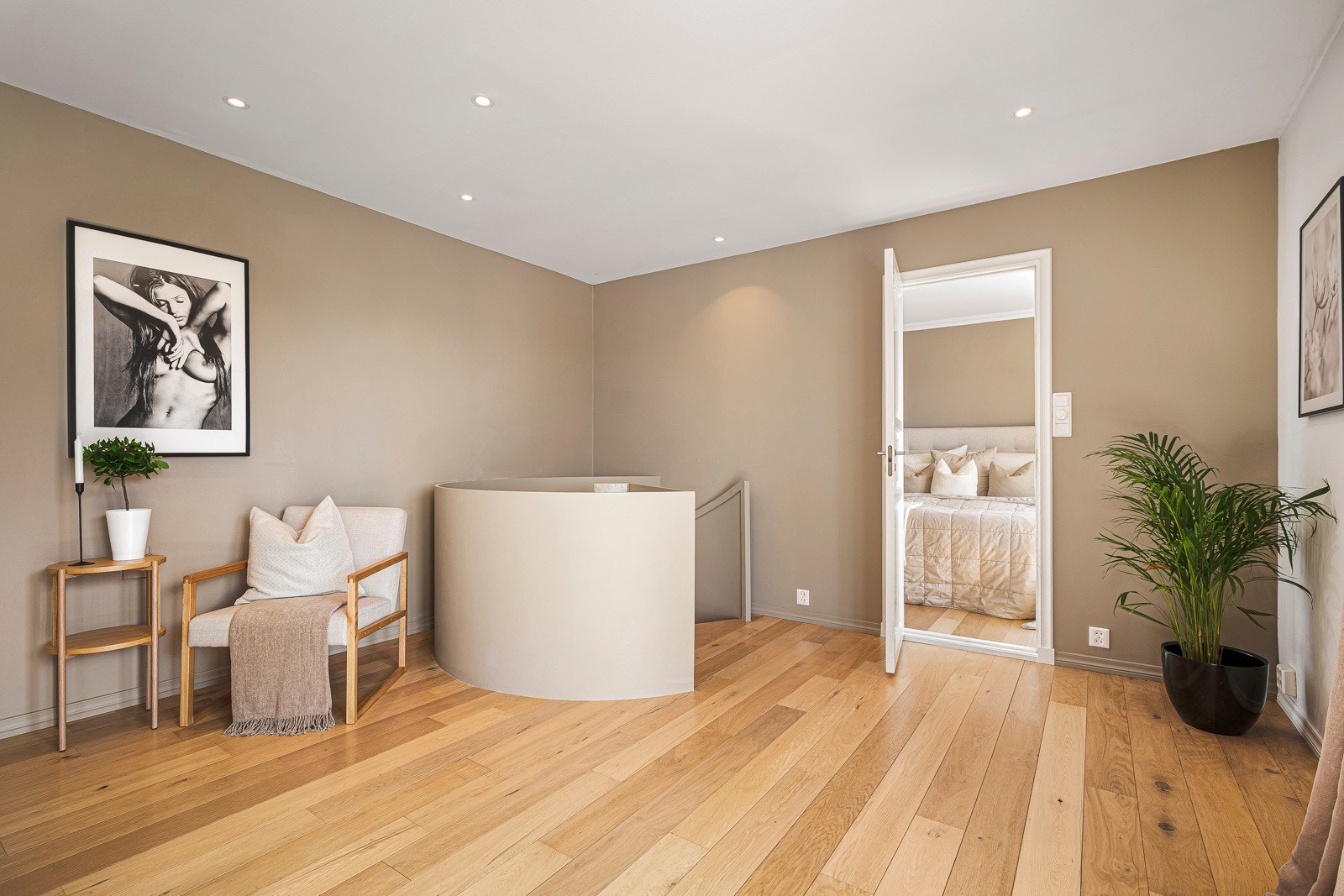 - De store vinduene slipper inn godt med naturlig lys - Galleribilde