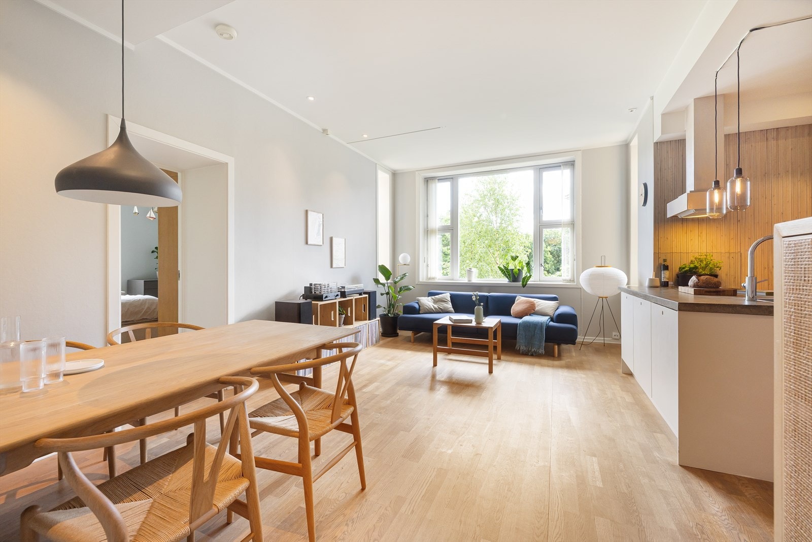 Kristoffer Mjåtveit presenterer Colletts gate 54! Galleribilde