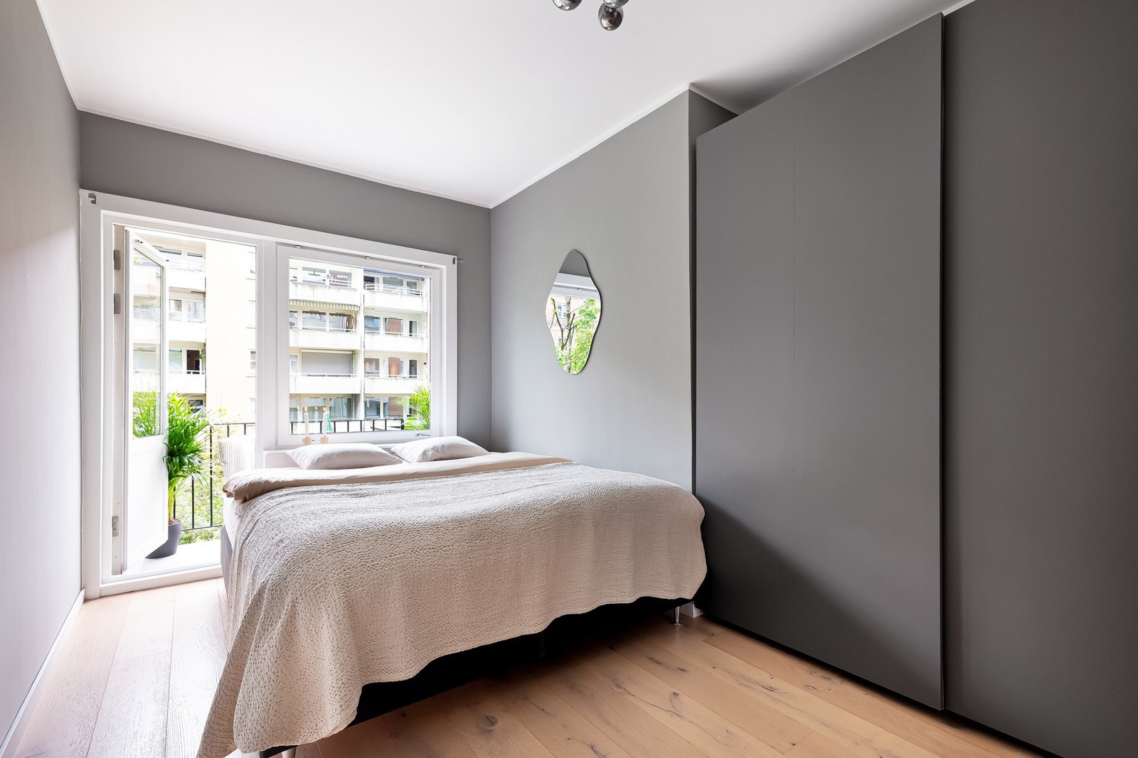 I leiligheten er det to innbydende soverom av god størrelse. Galleribilde