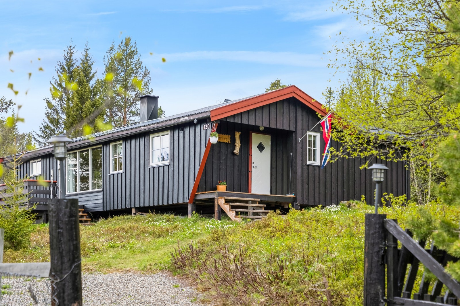 EIE eiendomsmegling ved Amrinder Singh har gleden av å presentere Vagnillsæterveien 130! Foto: Aleksander Jacobsen. Galleribilde