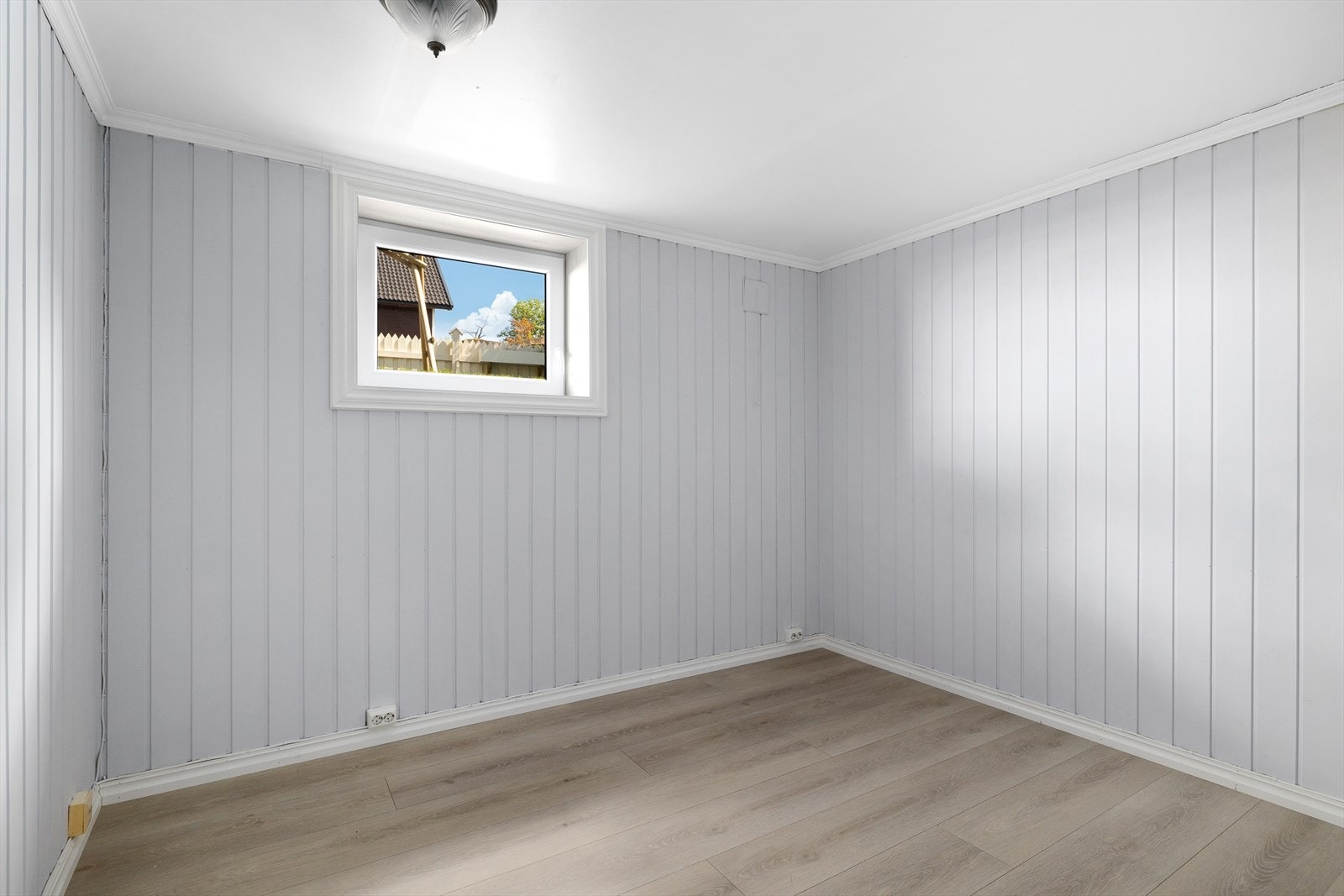 Hybelen er innredet med to soverom. Galleribilde