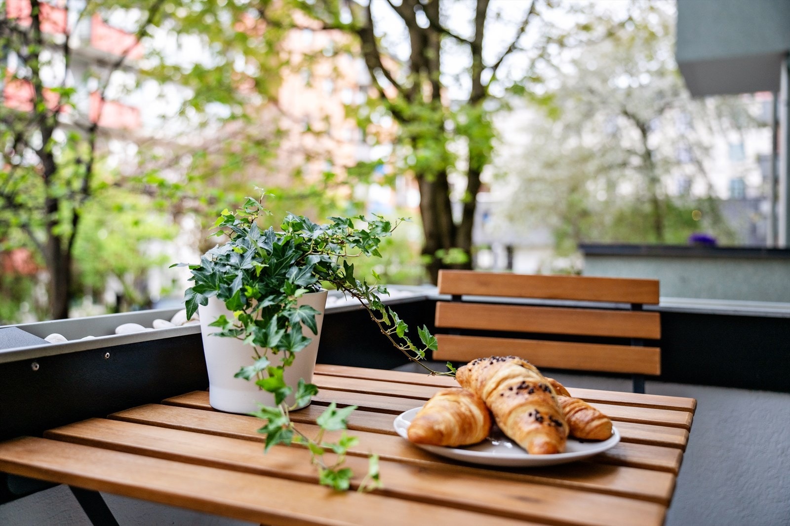 Dette er en lys og arealeffektiv 1-roms med balkong på Majorstuen Galleribilde