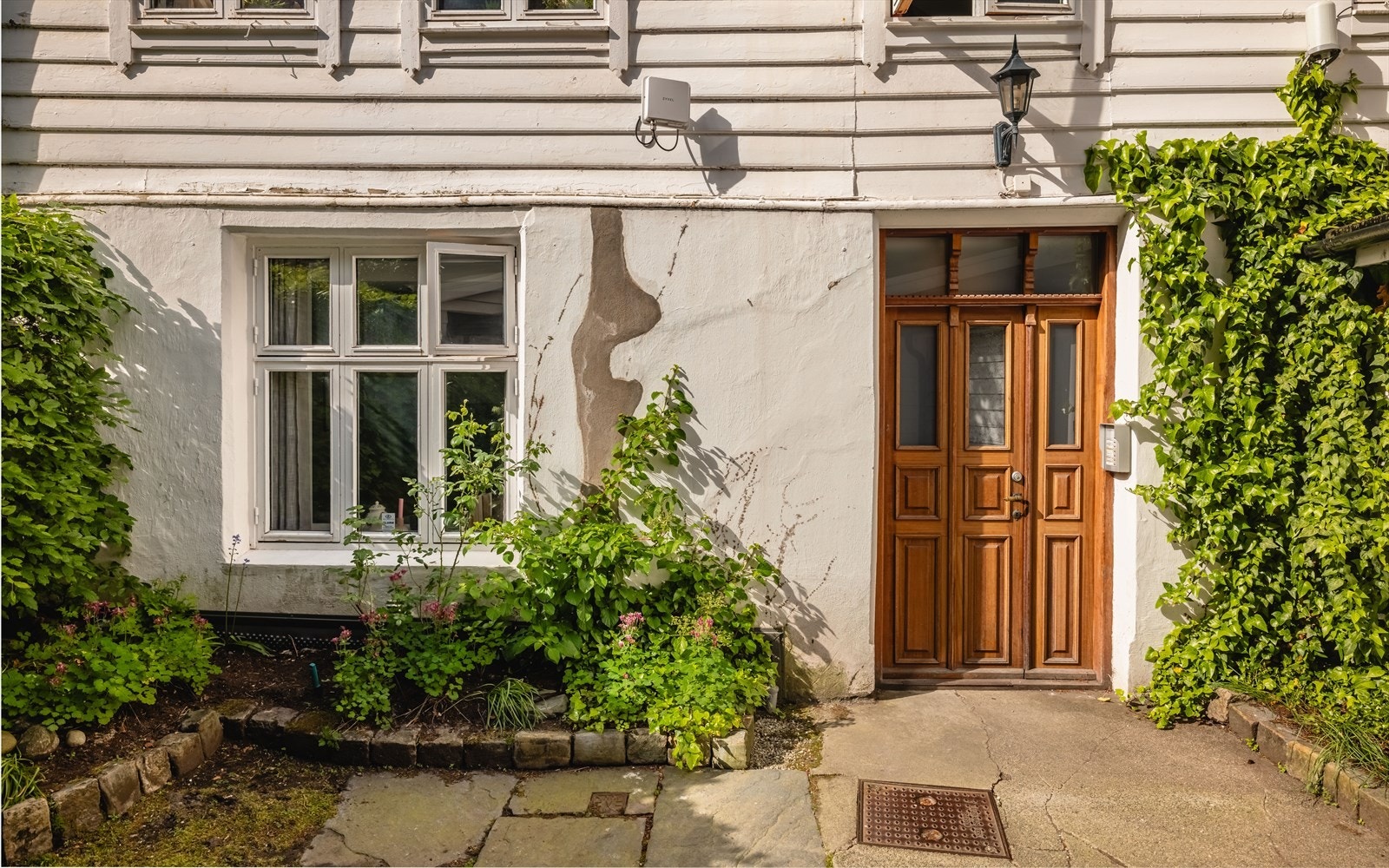 - Herlig felles uteplass og hageflekk - Galleribilde