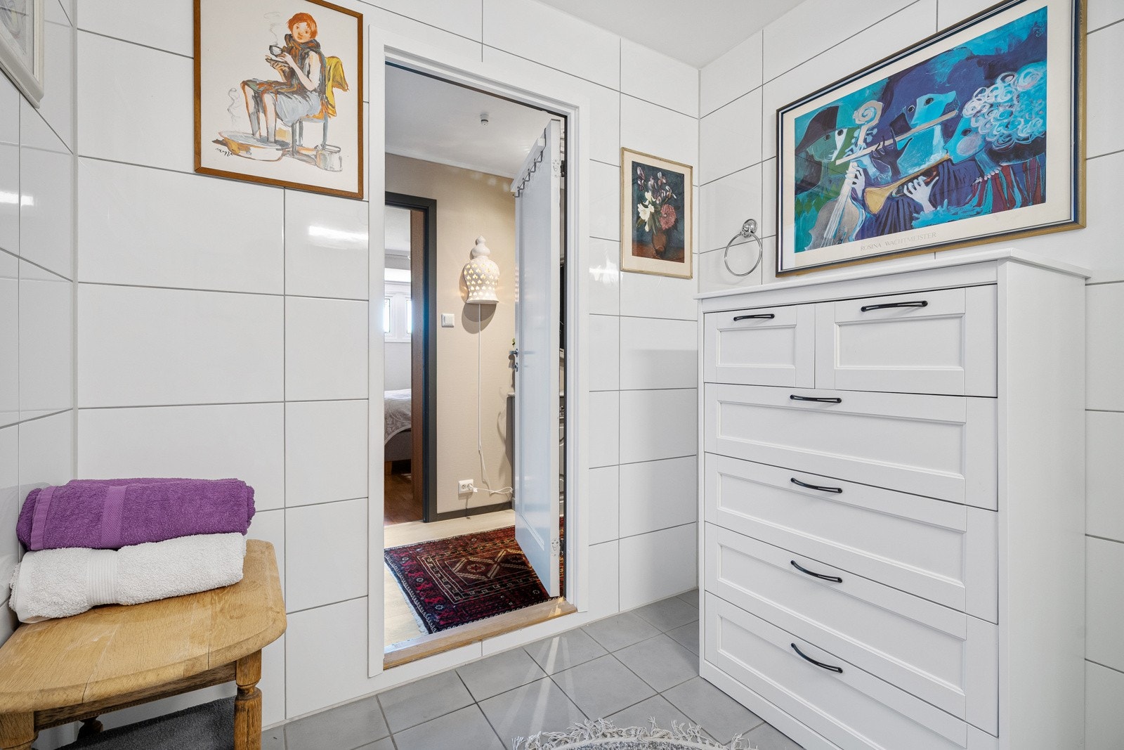 Det er god plass til det du måtte ha av oppbevaring. Galleribilde