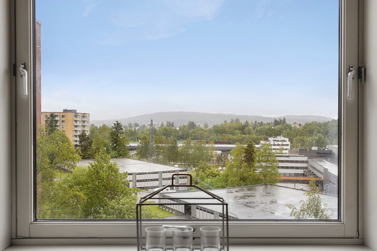 Utsikt fra kjøkkenvinduet. Galleribilde