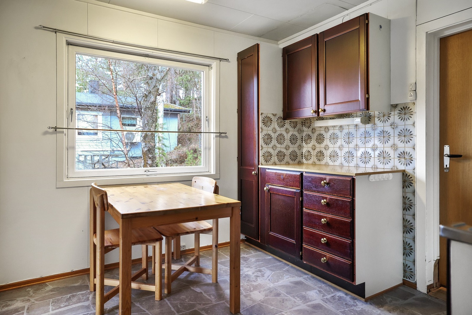 Det er frittstående hvitevarer. Galleribilde