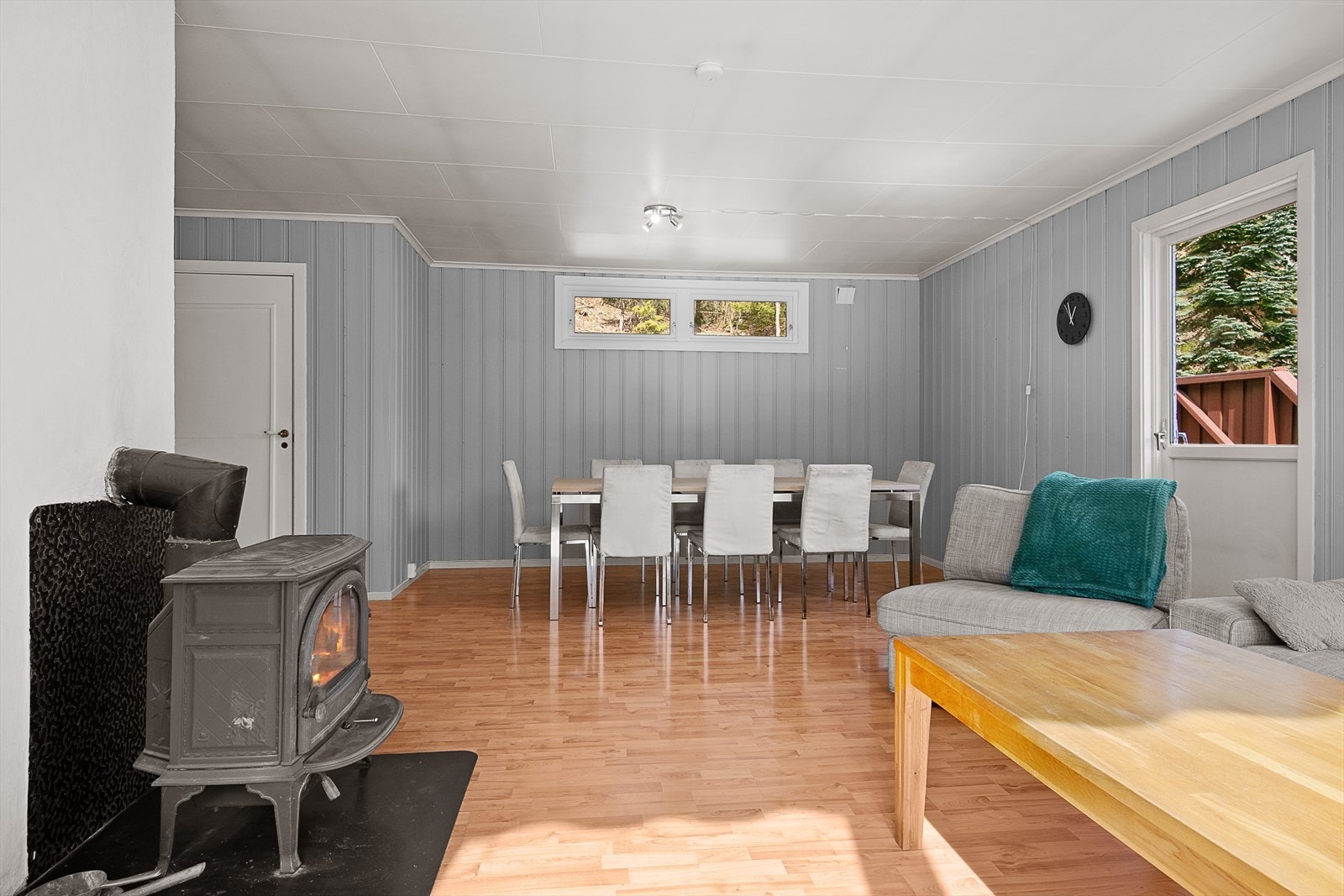 Stue-/spisestue Galleribilde