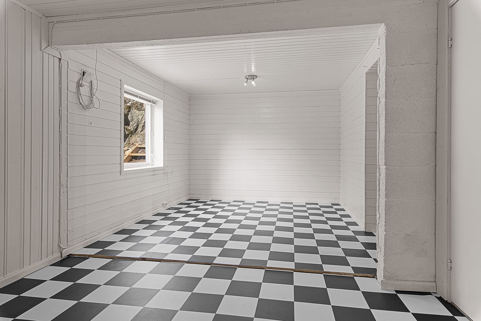 Innredet rom i underetasjen Galleribilde