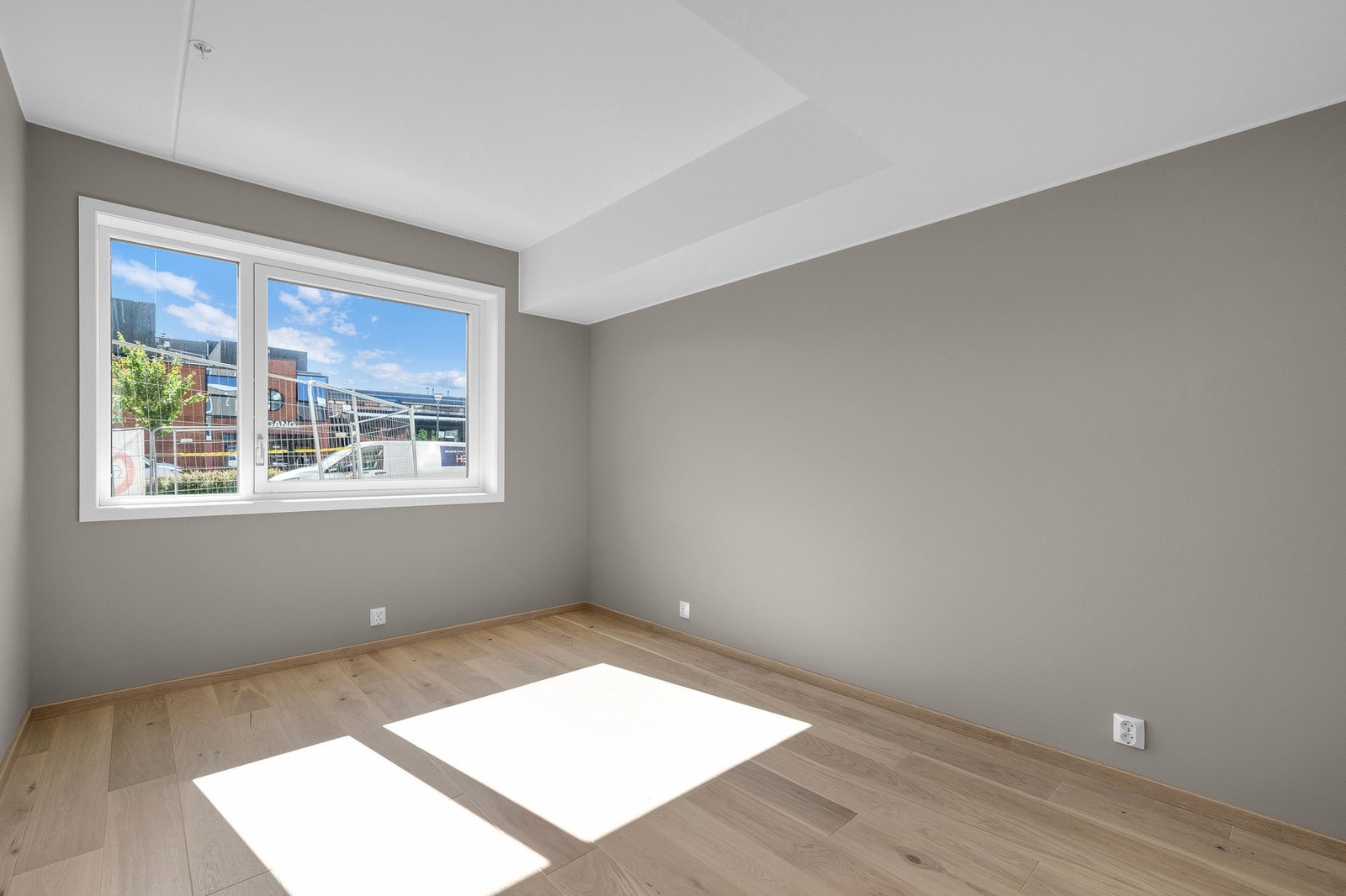 Leiligheten har to lyse og fine soverom. Galleribilde