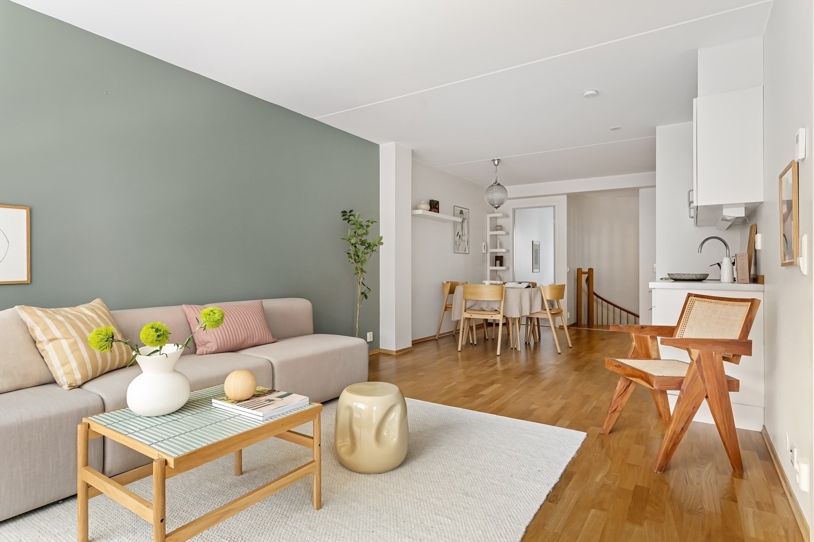 Carl Christian Stierna har gleden av å presentere Vøyensvingen 7! Galleribilde