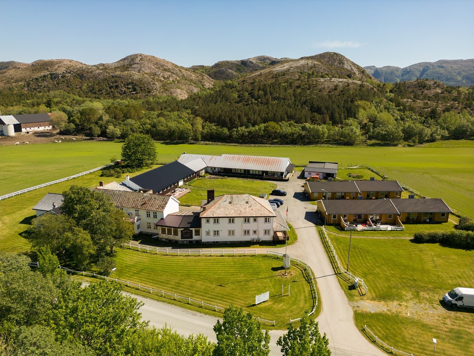 Dronefoto Galleribilde