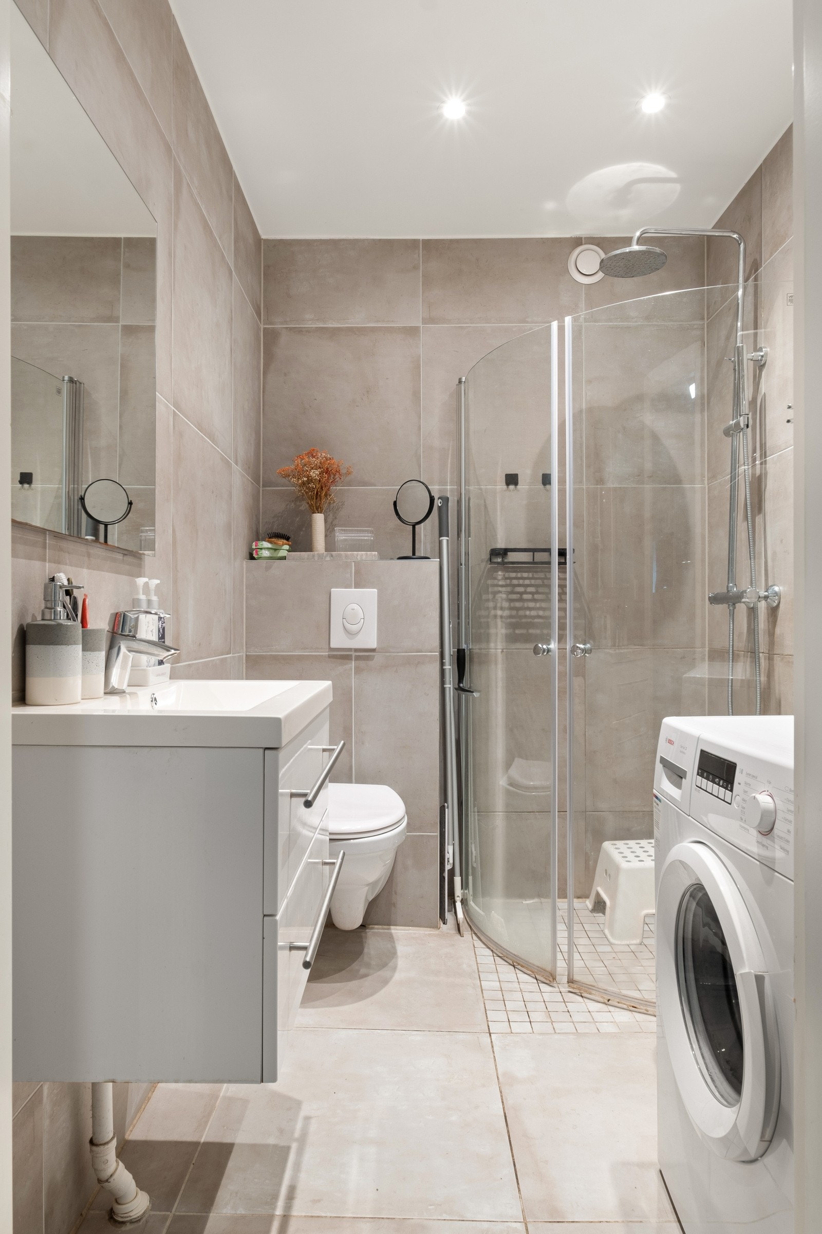 Badet ble bygget i 2018/19. Se punktet ferdigattest. Galleribilde