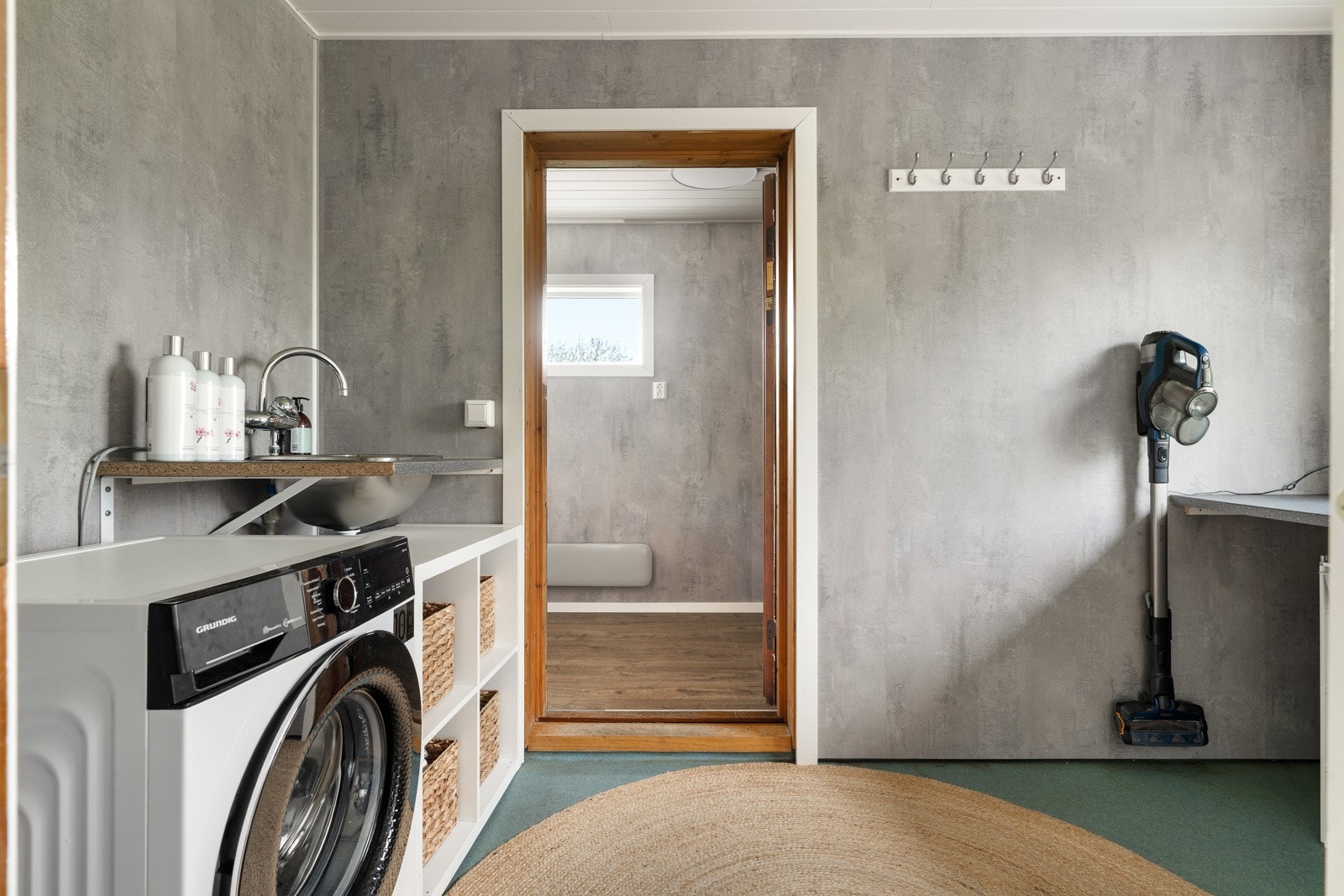 Vaskerom i første etasje på 6 kvm. Galleribilde