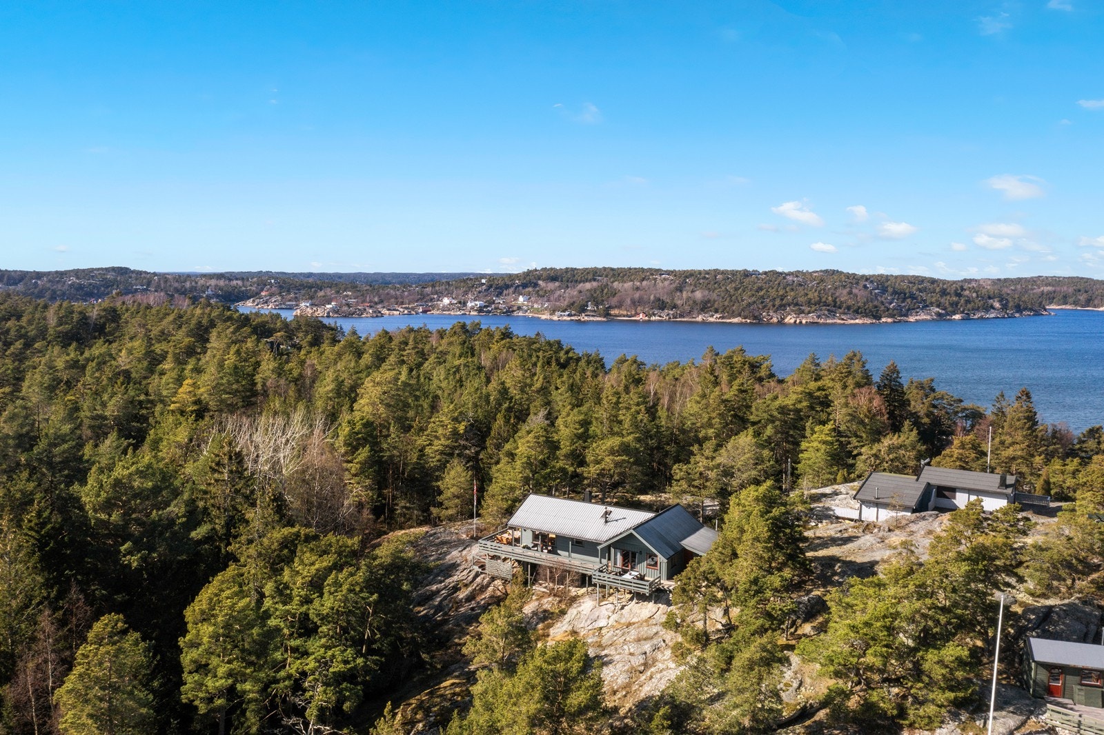 Café Oline og Økolåven gir hyggelige sommertilbud i nabolaget Galleribilde