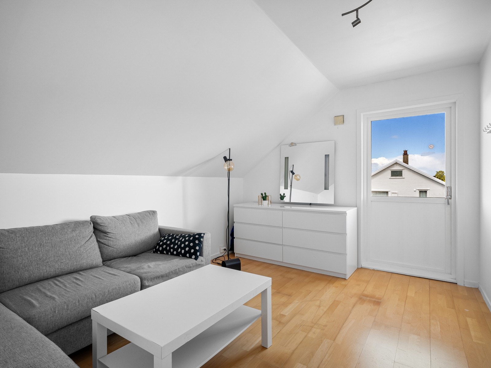 Rommet kan også benyttes som loftsstue Galleribilde