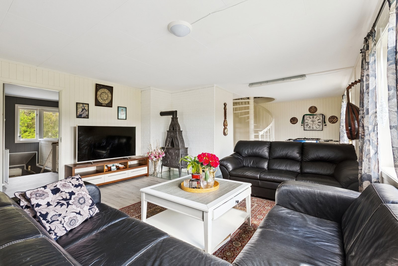 Boligen består av gode og smarte løsninger. Galleribilde