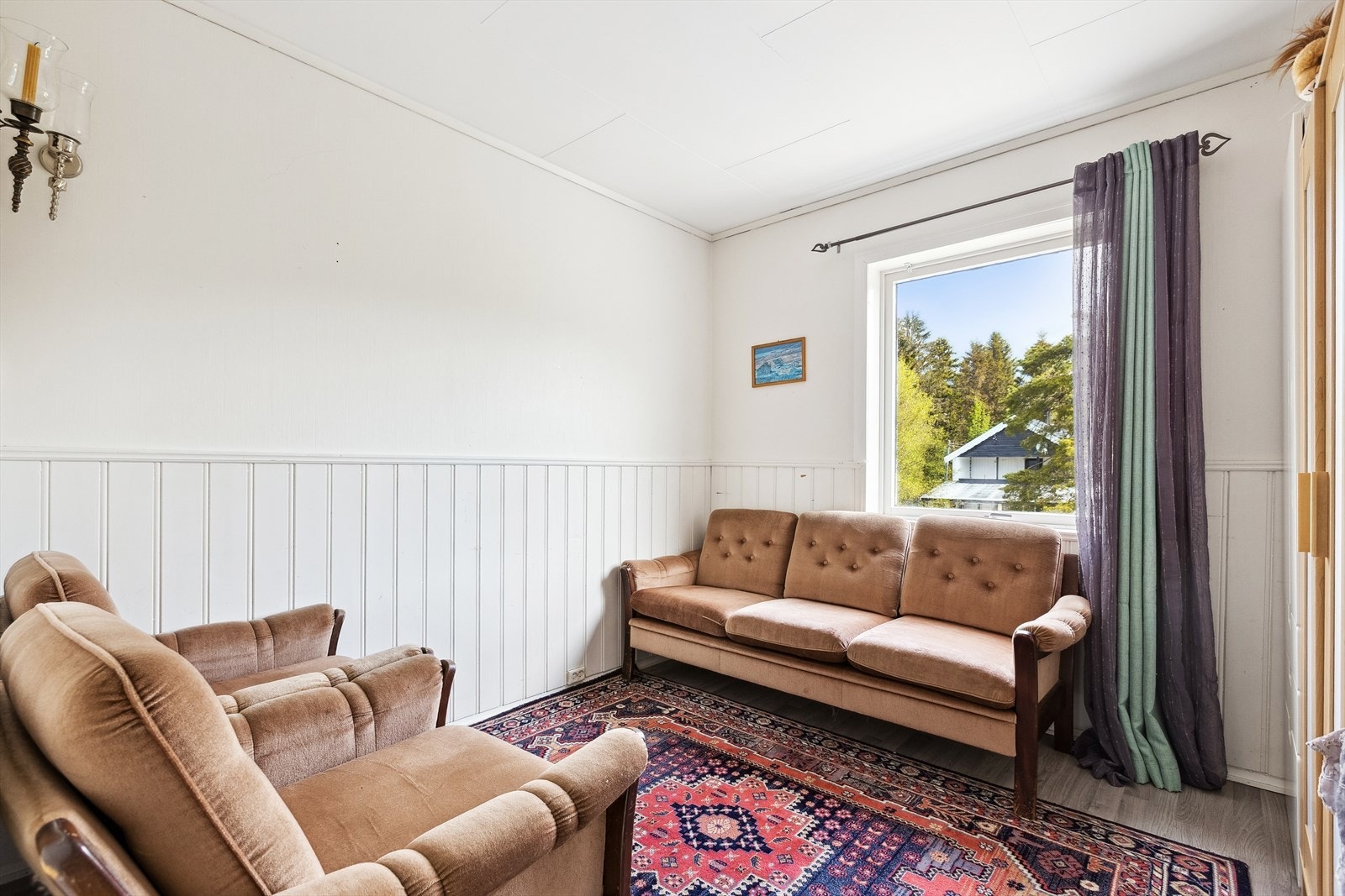 Det andre soverommet brukes i dag som en ekstra stue. Galleribilde