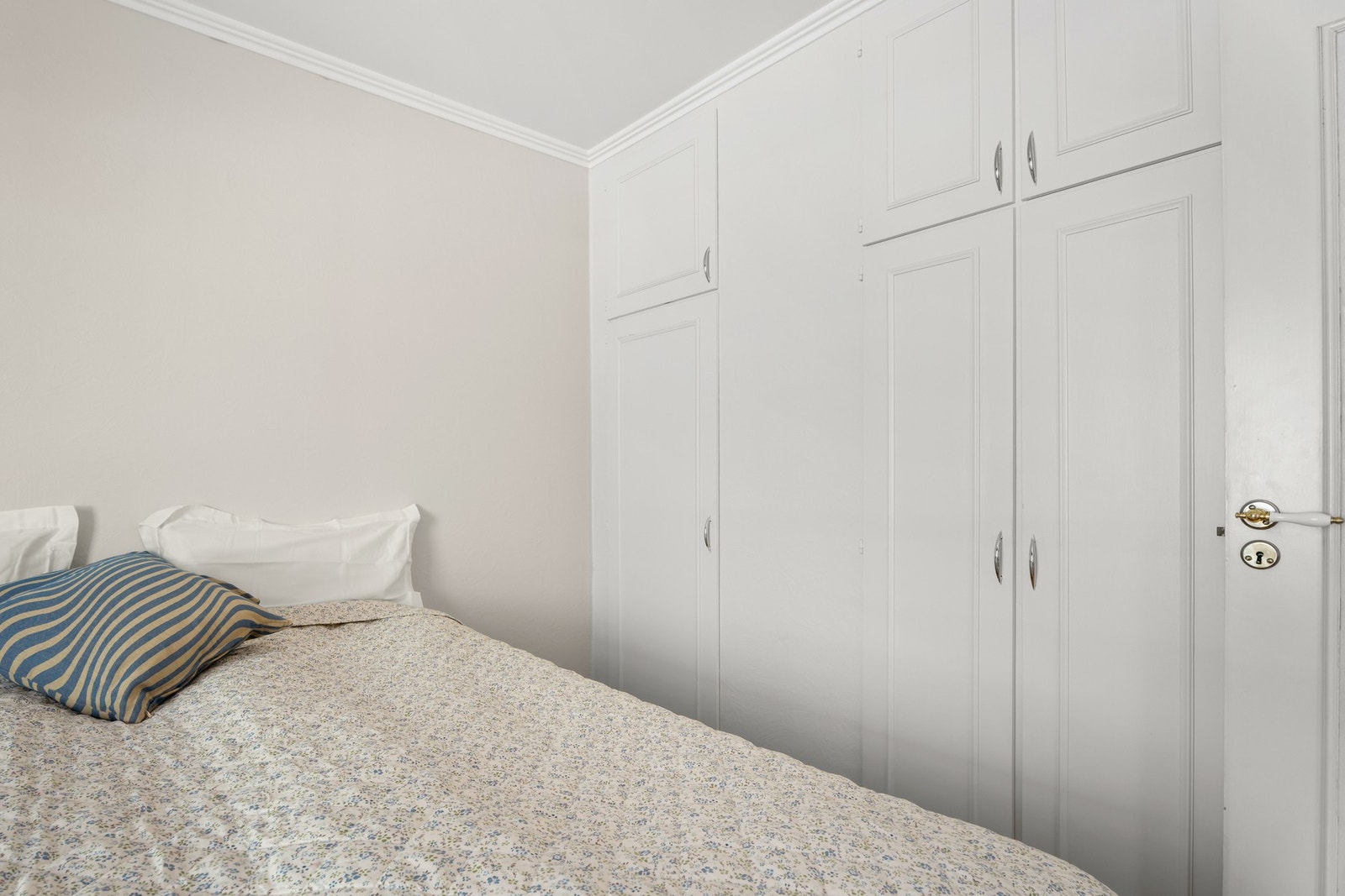 Det er integrert garderobe Galleribilde