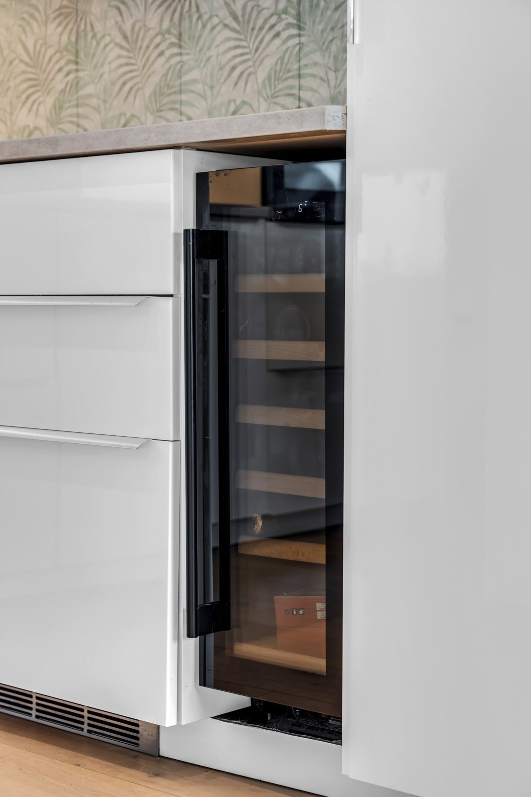 Vinskap Galleribilde