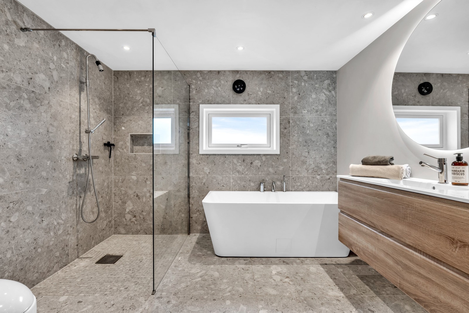 Bad 1.etg. ble pusset opp i 2021. Galleribilde