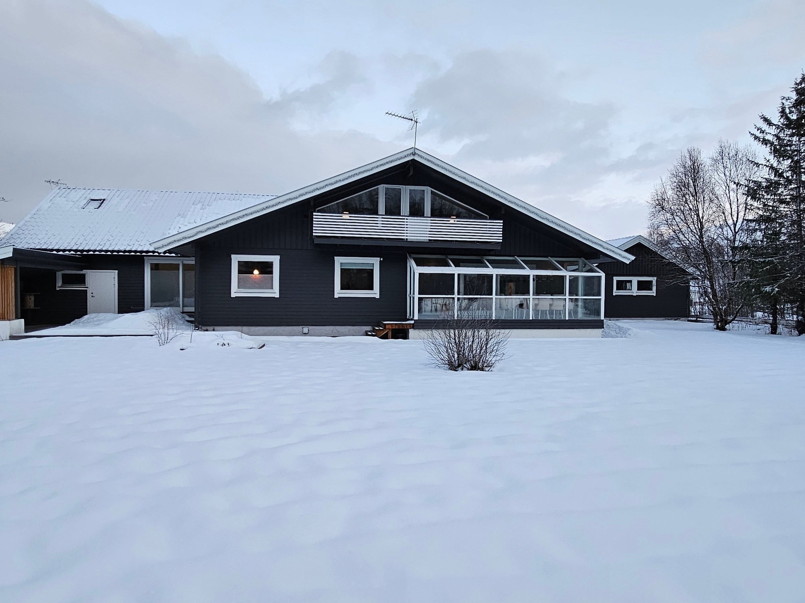 Fasade mot sør Galleribilde