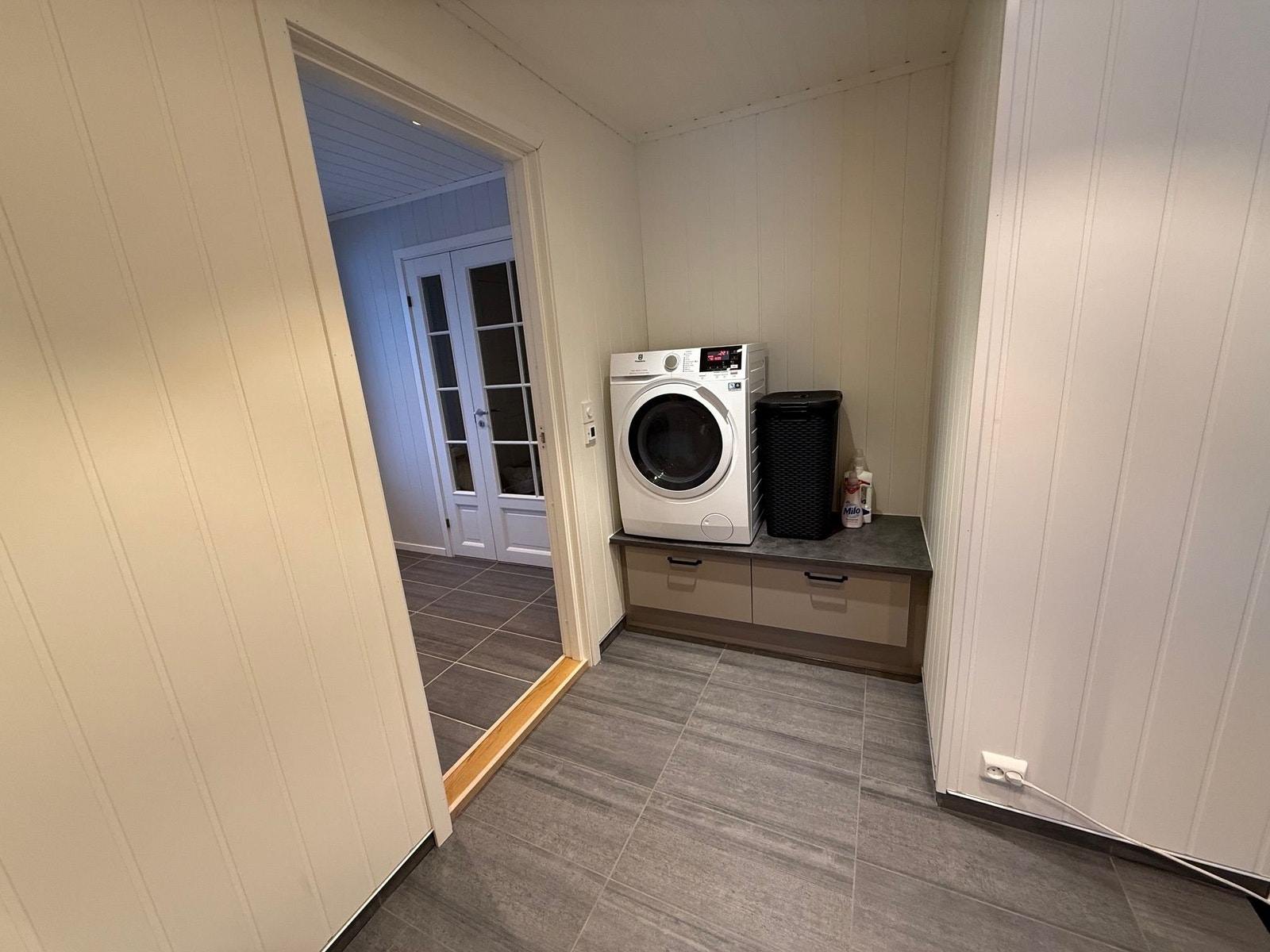 Vaskerom Galleribilde