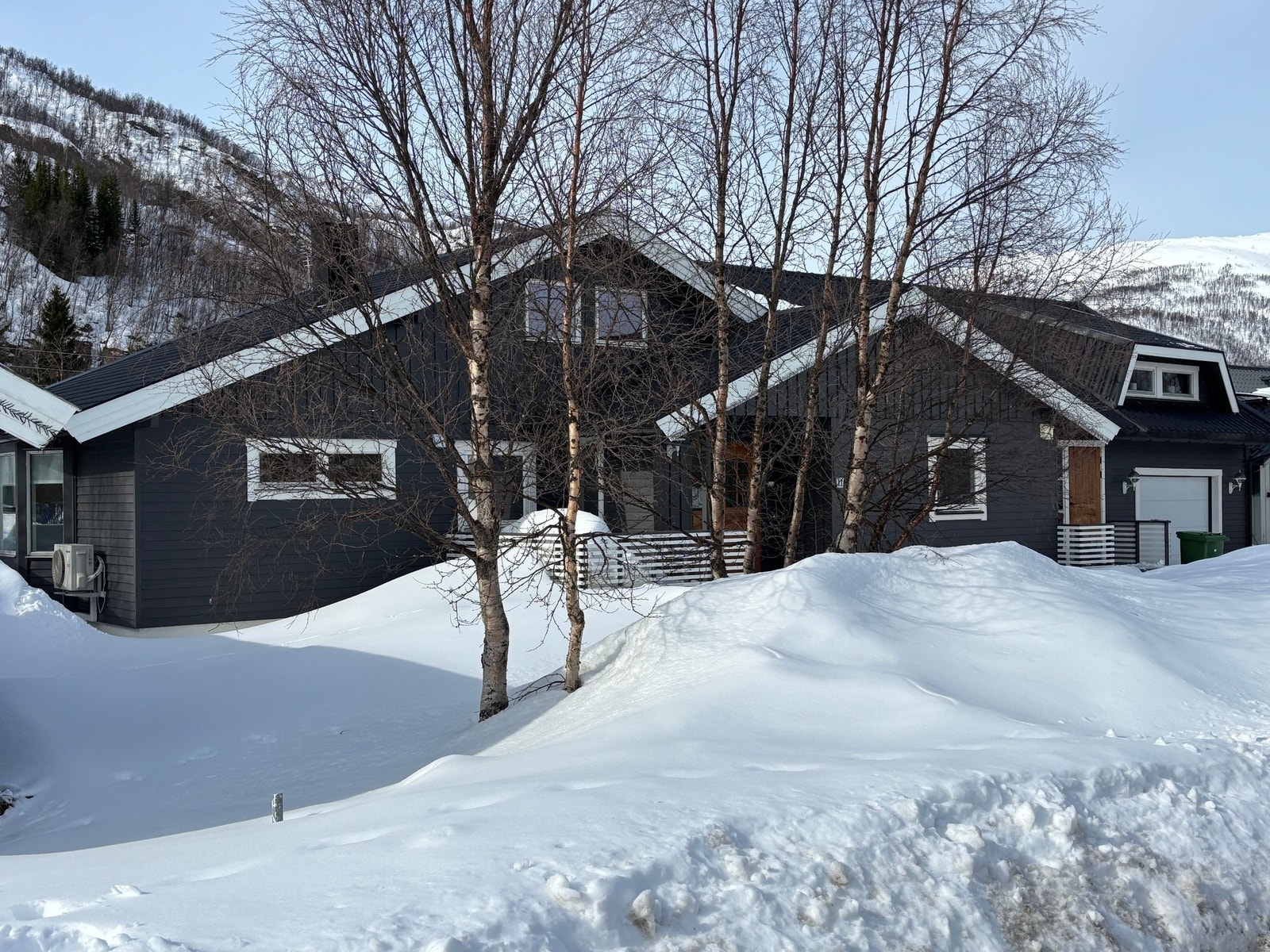 Fasade mot nor Galleribilde