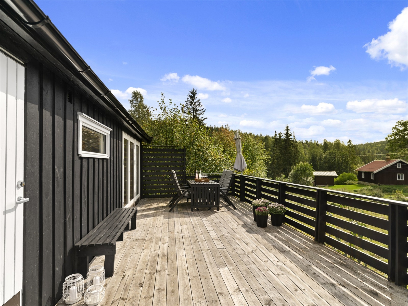 Solrik terrasse Galleribilde