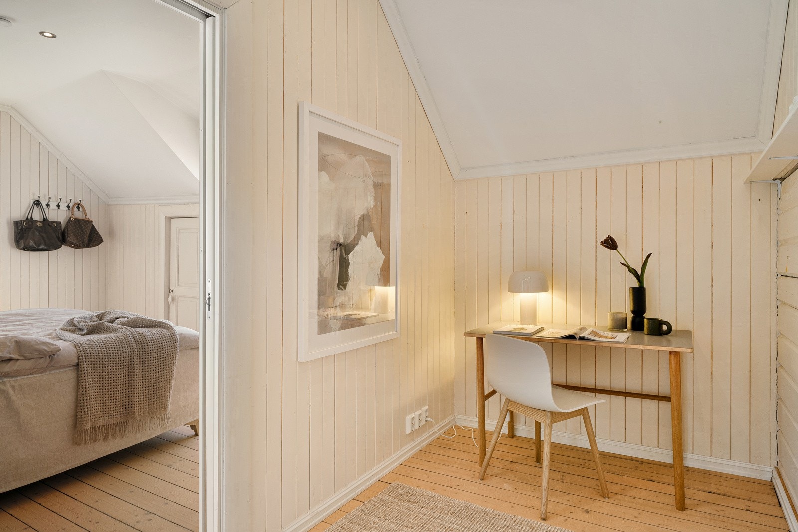 Mulighet for hjemmekontor i tilknytning til hovedsoverommet Galleribilde
