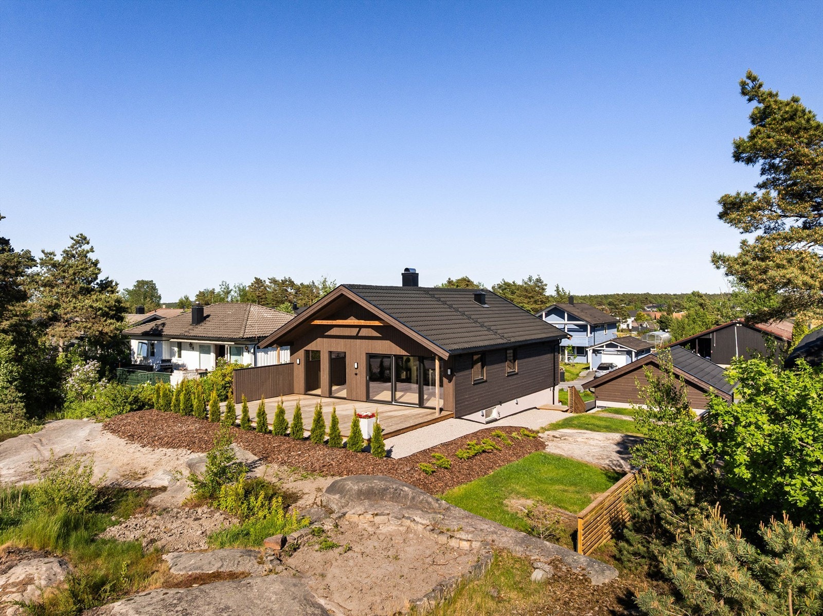 Solforholdene er meget gode - sommerstid fra tidlig morgen til sen kveld. Galleribilde