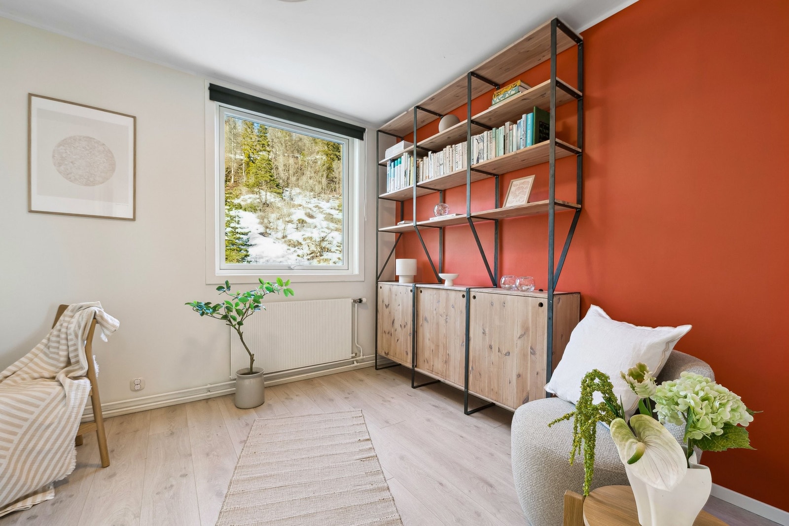 Herlig utsyn til skogen Galleribilde