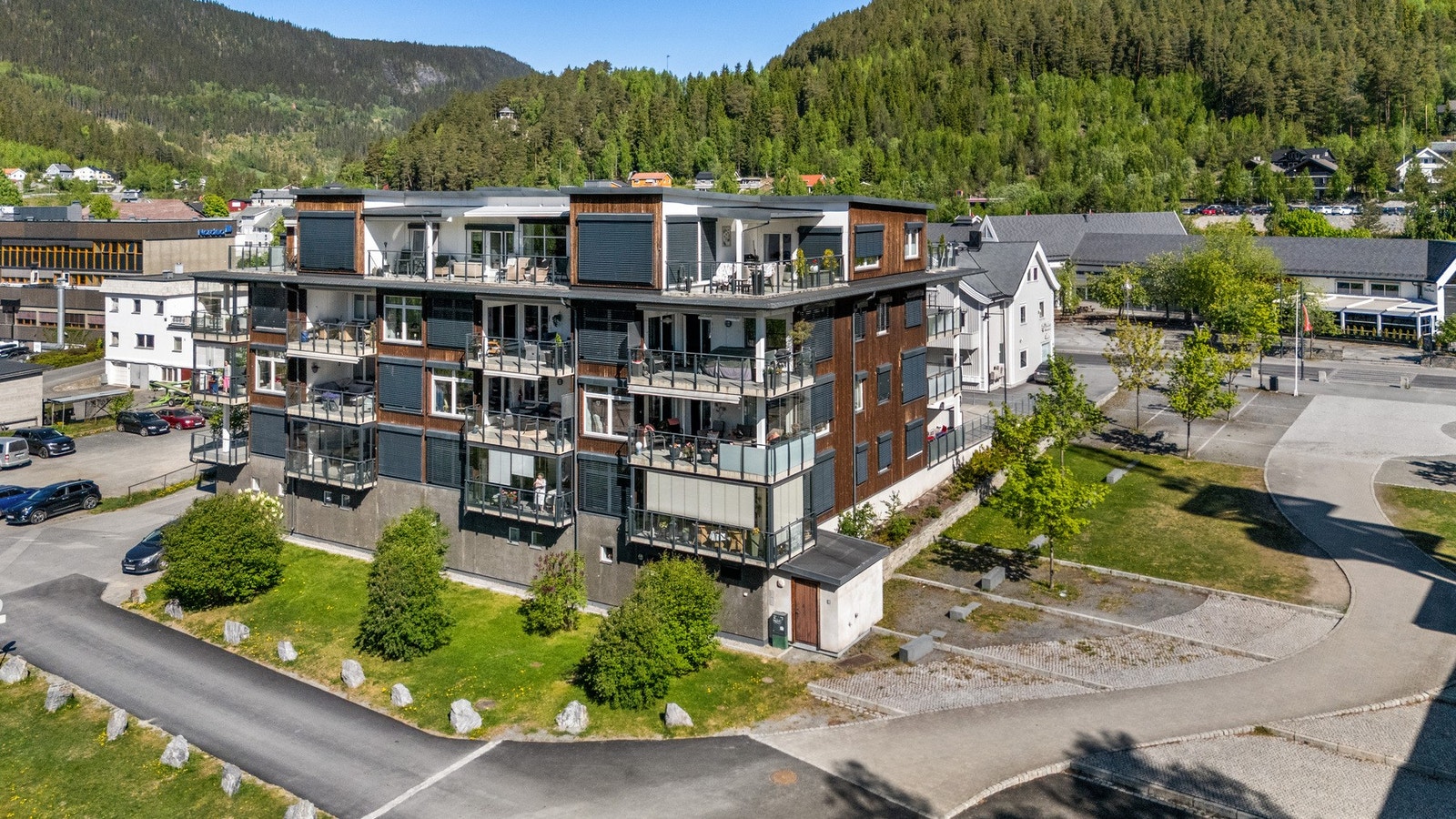 Leilighetsbygget ble bygd i 2010 Galleribilde