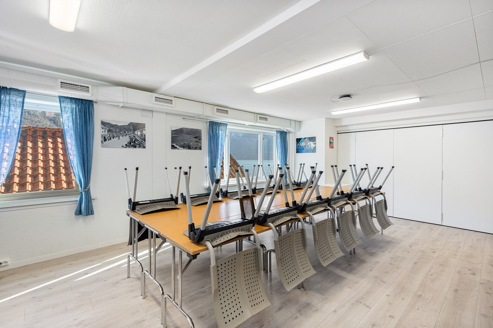 ... møterom... Galleribilde